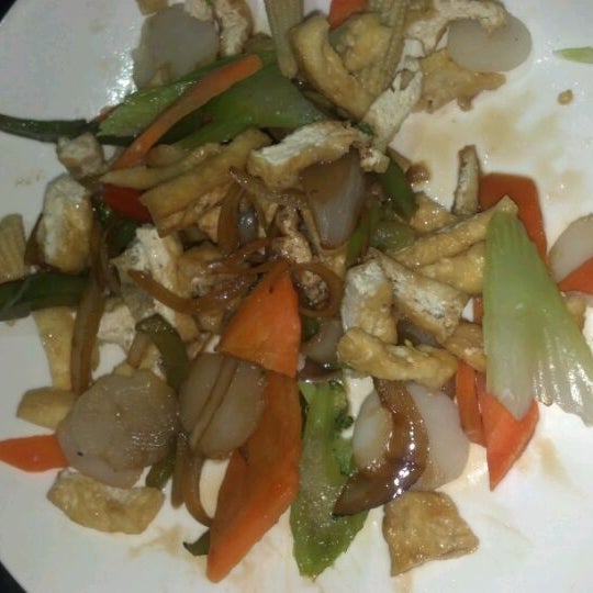 Veggies and tofu in lemon grass sauce for lunch. So good!