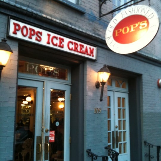 Pop's Old Fashioned Ice Cream Company Old Town 38 tips from 2641