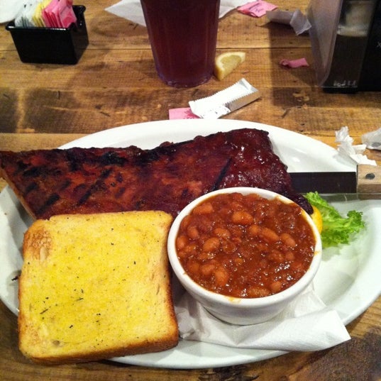 Wobbly Boots BBQ Joint in Osage Beach