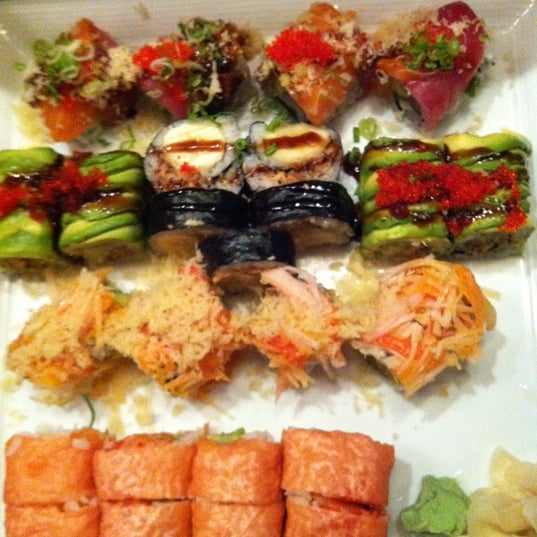 Foto diambil di Ooki Sushi oleh Melenee S. pada 8/29/2011
