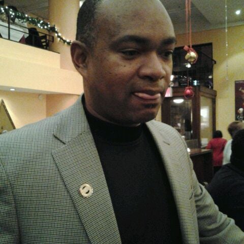 12/2/2011にToni B.がB. Smith&#39;s Restaurant Rowで撮った写真