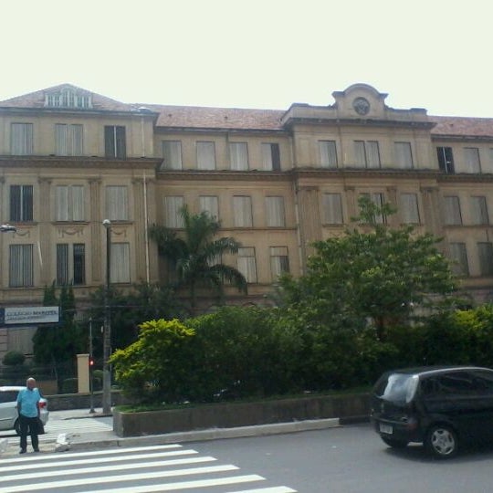 รูปภาพถ่ายที่ Colégio Marista Arquidiocesano de São Paulo โดย Glauber R. เมื่อ 1/21/2012