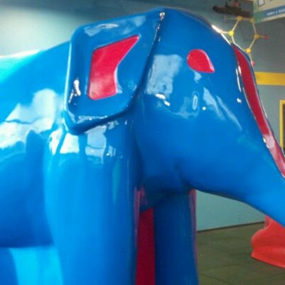 Photo taken at Omaha Children&#39;s Museum by CUTTY on 1/3/2012