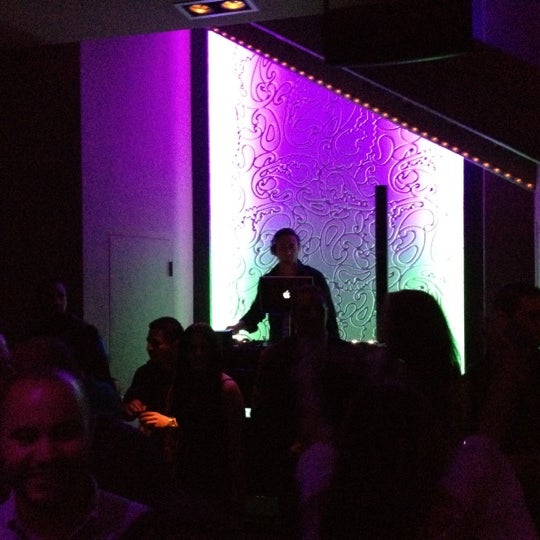 Foto tomada en Kyma Lounge  por Orlando el 3/18/2012