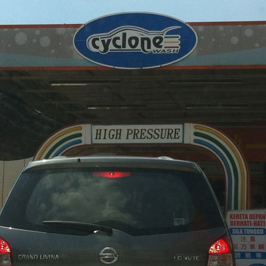 Cyclone Car Wash 34 tips