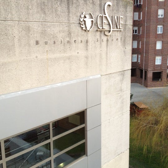 Photos At Cesine Centro Universitario University