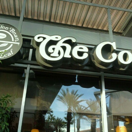 Photo taken at The Coffee Bean &amp; Tea Leaf by David T. on 8/16/2011