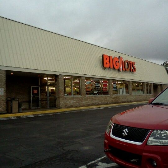 Big Lots (Now Closed) Near Southeast 3415 English Ave