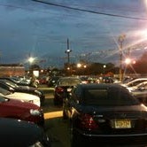 Foto scattata a NJ State Auto Used Cars in Jersey City - Car Dealer da NJ State Auto Used Cars J. il 2/11/2012