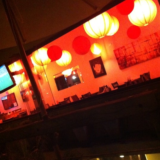4/1/2012에 Ana Beatriz Mendes M.님이 The Garden Sushi Bar에서 찍은 사진