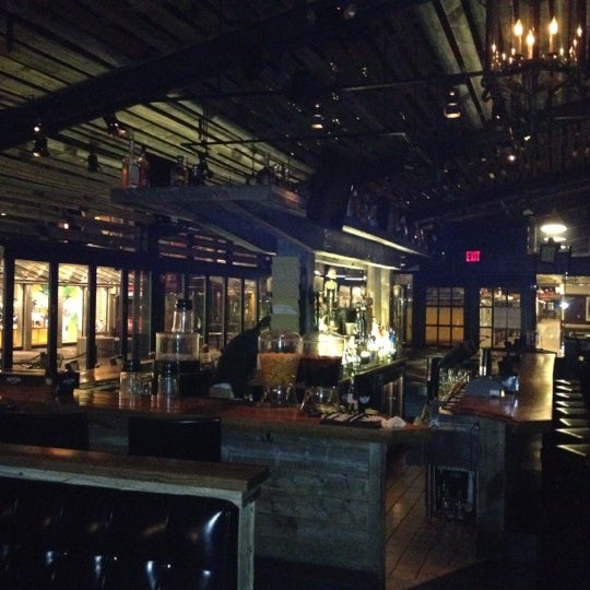 3/24/2012 tarihinde Tom M.ziyaretçi tarafından Mija Cantina &amp; Tequila Bar'de çekilen fotoğraf