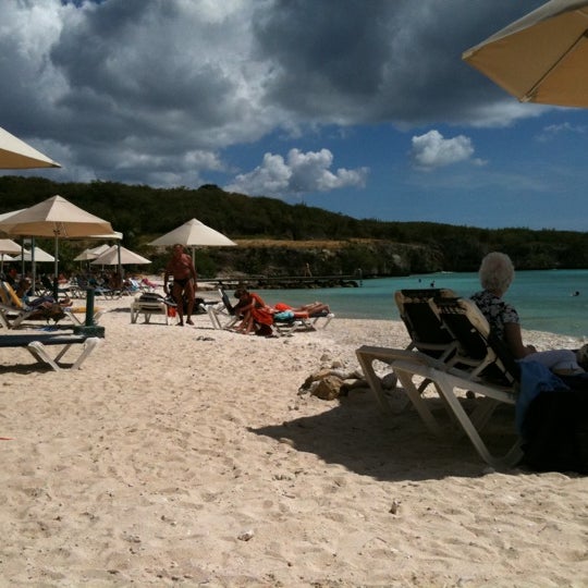 2/22/2012 tarihinde Paul &.ziyaretçi tarafından Chogogo Dive &amp; Beach Resort Curacao'de çekilen fotoğraf