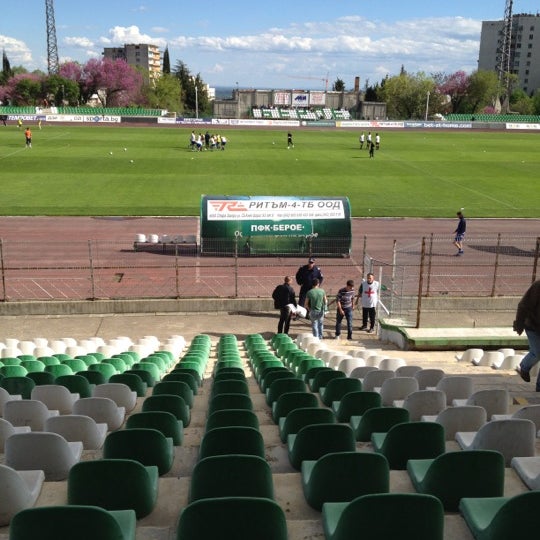 Foto tomada en Стадион Берое (Beroe Stadium)  por Stanislav I. el 4/22/2012