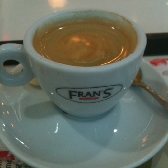 3/11/2012에 Joao Paulo B.님이 Fran&#39;s Café에서 찍은 사진