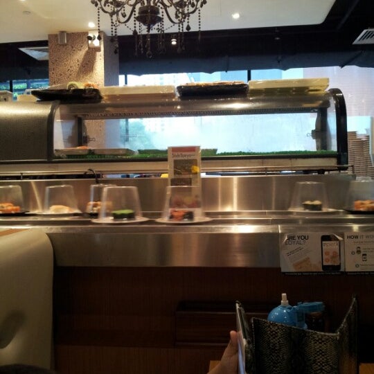 Foto diambil di Ramen-Ten | Shin Tokyo Sushi™ oleh Norah N. pada 9/8/2012