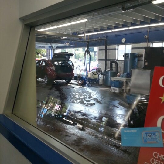 Photos At Tops Car Wash In Ottawa Photo Taken At Tops Car Wash By Trevor L On 8 25 2017