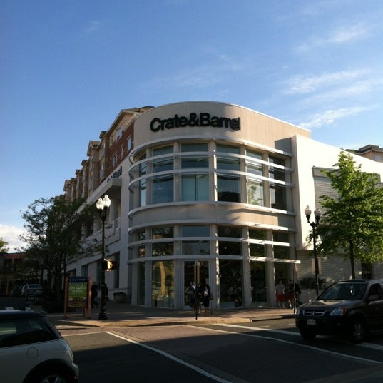 Photo taken at Crate &amp; Barrel by Katy B. on 4/17/2012