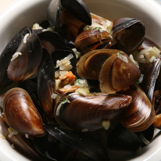 16 августа, летняя БЕЗЛИМИТКА: мидии в сливочном соусе за 1900 руб! 9 August, UNLIMITED servings of mussels for 1900 rubles! Eat as much as you can! Do, make a rez.