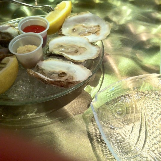 Oyster Company & Raw Bar Dennis Port, MA