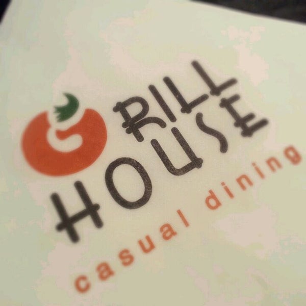 Photo taken at Grill House by Raeid A. on 5/15/2012