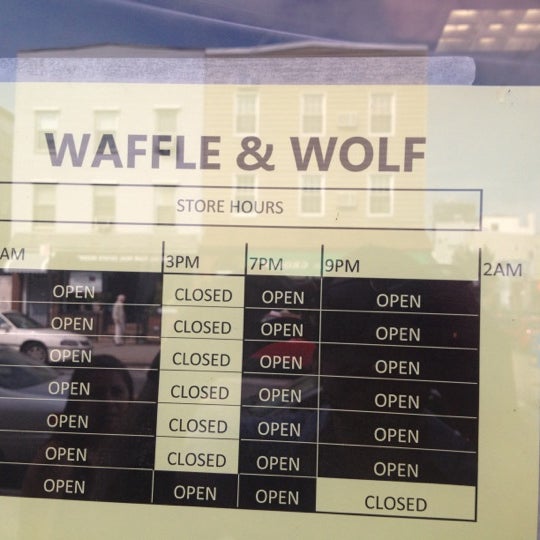 8/20/2012 tarihinde Mauricio G.ziyaretçi tarafından Waffle &amp; Wolf'de çekilen fotoğraf