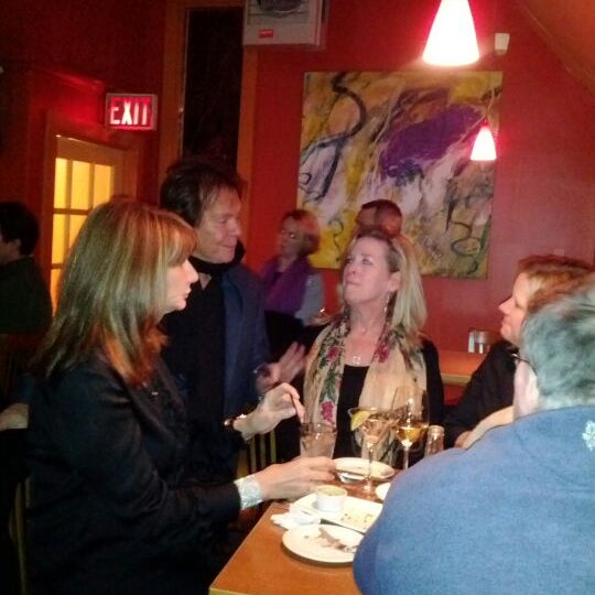 Photo taken at 333 Belrose Bar &amp; Grill by Eliot L. on 2/11/2012