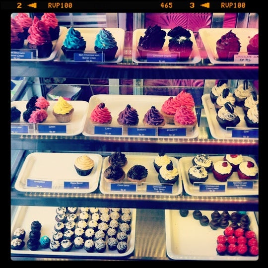 LSD Love Sugar Dough Bakery in Bandra West