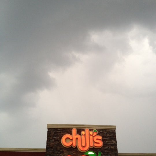 Photo taken at Chili&#39;s Grill &amp; Bar by Juli W. on 4/18/2012