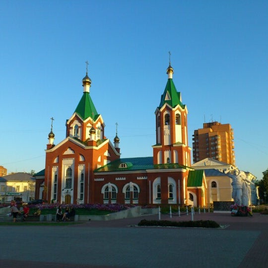 Площадь свободы глазова