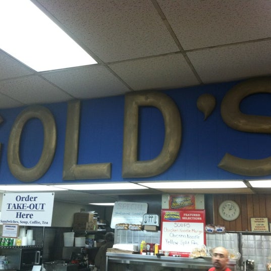 Photo taken at Gold&#39;s Delicatessen by Andy E. on 11/25/2011