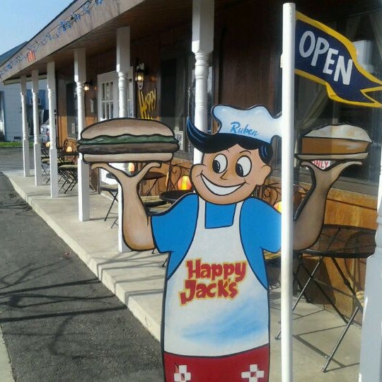 Happy Jack's Pie n' Burger Downtown Bakersfield 11 tips from 133