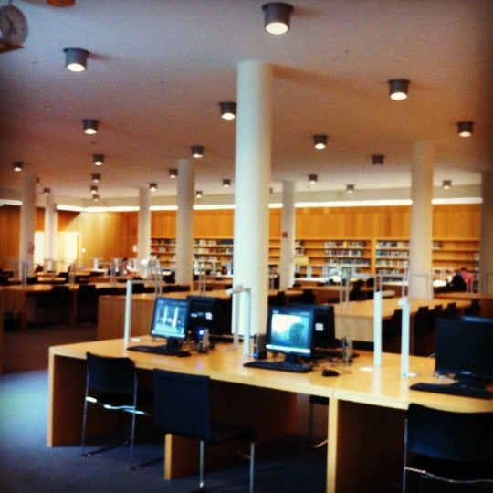 Photos At Bibliothek Recht Wirtschaft Bruw College Library
