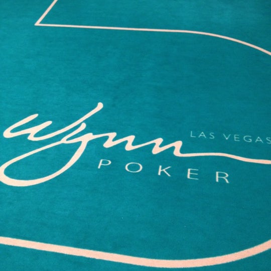 Снимок сделан в Wynn Poker Room пользователем Marco F. 7/19/2012