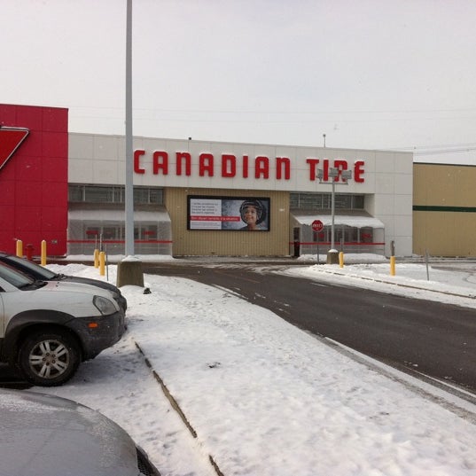 Photos at Canadian Tire Auto Service Centre Auto Garages in Quebec City