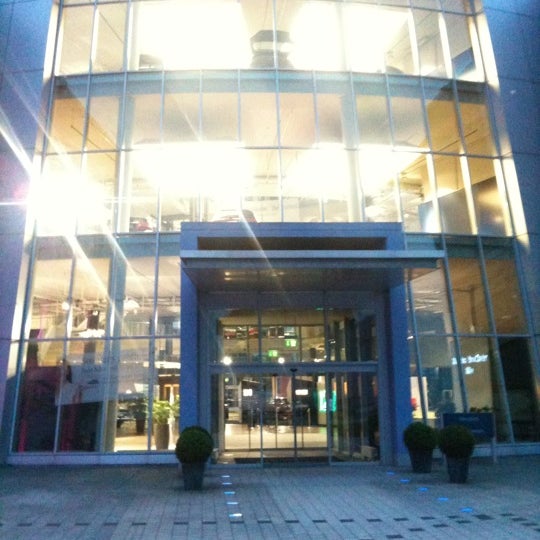 Mercedes Benz Center Koln Braunsfeld 3 Tipps Von 207 Besucher Mercedes Benz Center Koln Braunsfeld 3 Tipps Von 207 Besucher
