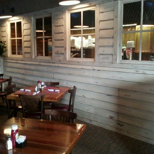 Photos At Barnes Restaurant Savannah Ga