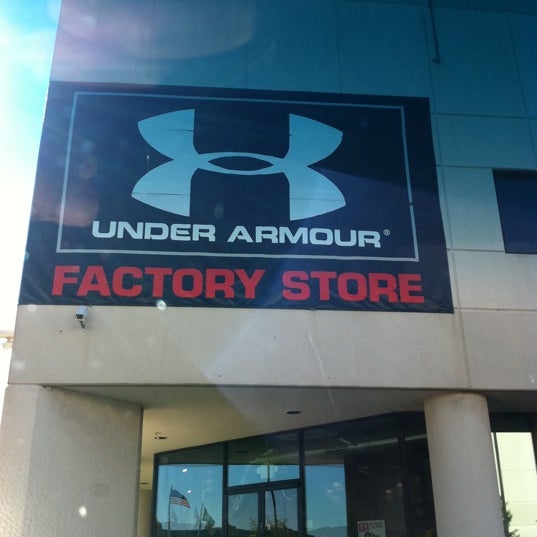 Handvest veeg Baby Under Armour Factory House - 22 tips from 1154 visitors