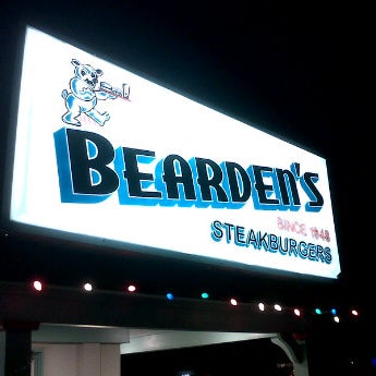 Photo taken at Bearden&#39;s Restaurant by B P. on 12/3/2011