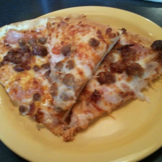 Pizza Inn 2 tips from 97 visitors