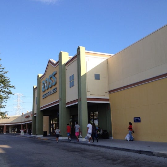ross largo mall