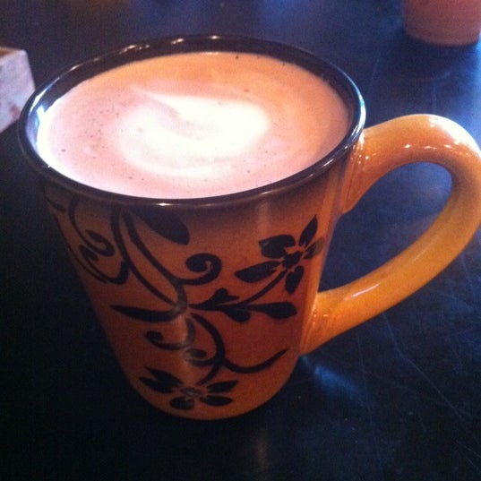 Foto tirada no(a) Remedy Coffee por Karla D. em 5/24/2012