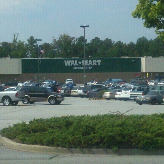 Walmart Supercenter 13 tips de 672 visitantes
