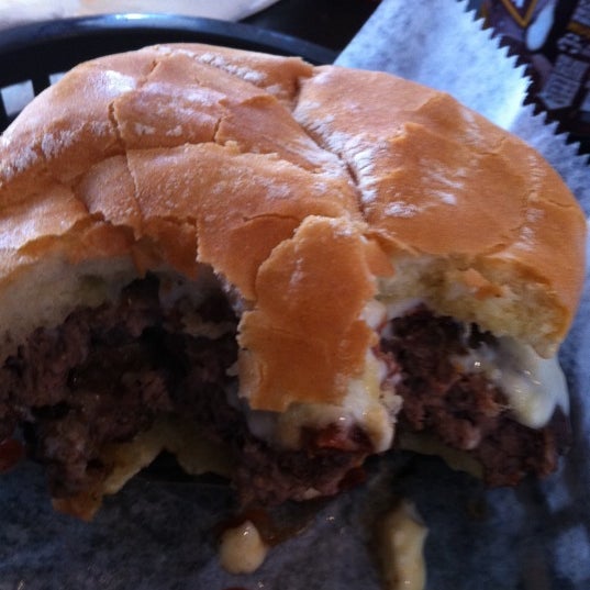 Azzy Burger
