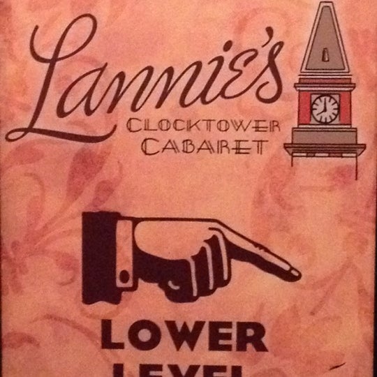 Foto tirada no(a) Lannie&#39;s Clocktower Cabaret por Nathaniel B. em 3/11/2012