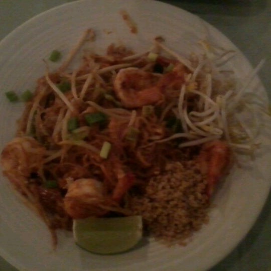 Photo taken at Si-am Thai Restaurant by Matika M. on 8/22/2012