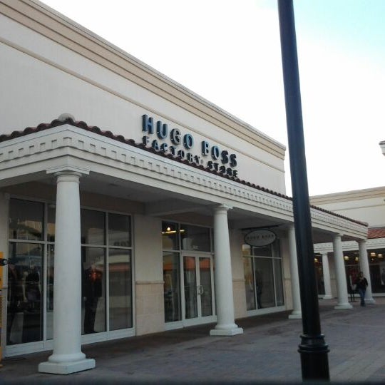 outlet hugo boss