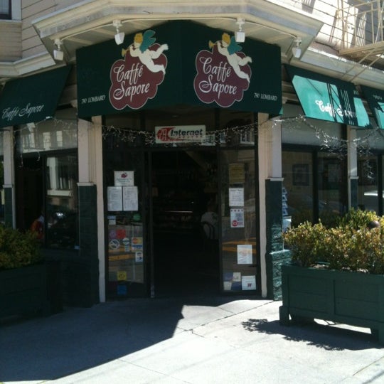 6/26/2012 tarihinde Tom S.ziyaretçi tarafından Caffe Sapore'de çekilen fotoğraf