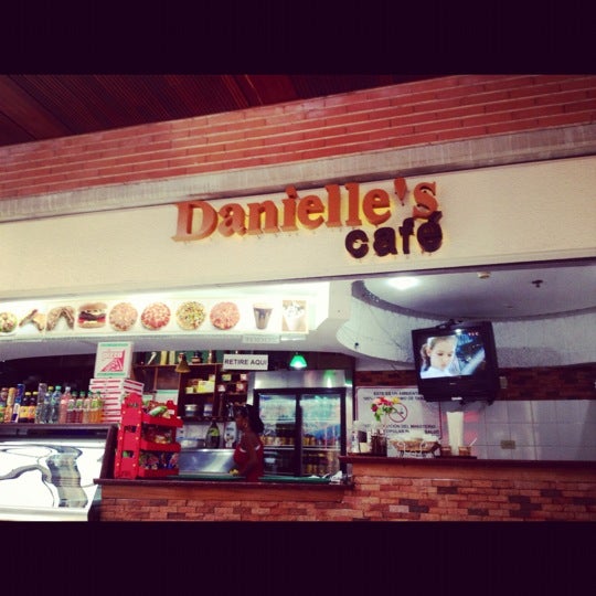 daniel's,danielle's cafe,danielle's café,danielles cafe...