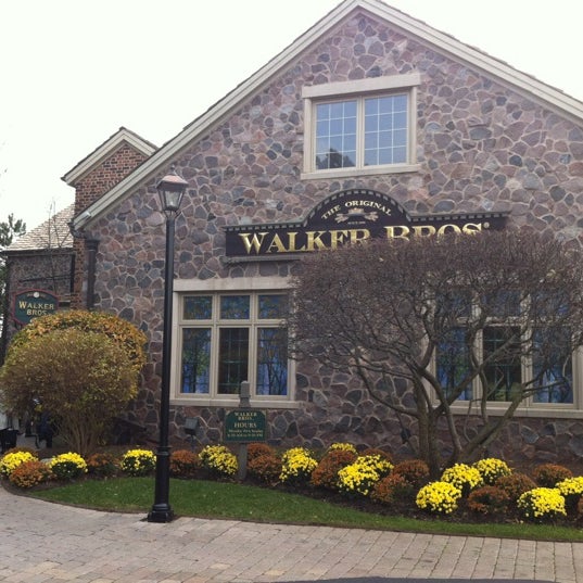 Walker Bros The Original Pancake House Breakfast Spot in Lincolnshire