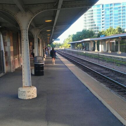 Metra Evanston Davis Street 20 Tips